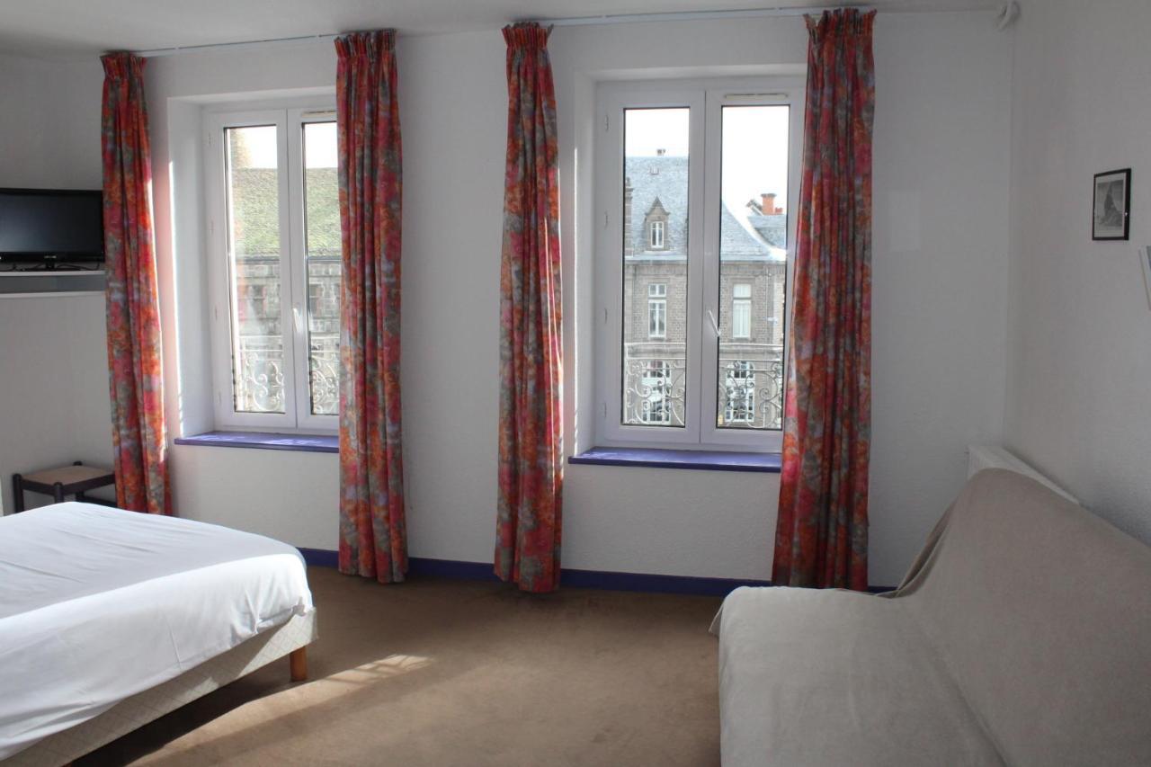 Hotel Des Roches Saint-Flour  Eksteriør billede
